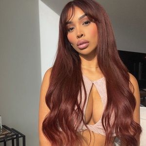 Meet your Posher, Elian